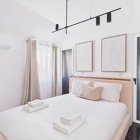 New 2br, 2 En-suites W/ A/c - Principe Real | By Airnest Апартаменты *