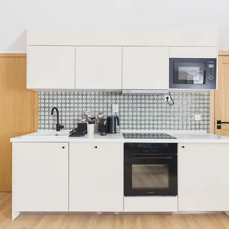 Апартаменты New 2br, 2 En-suites W/ A/c - Principe Real | By Airnest Лиссабон