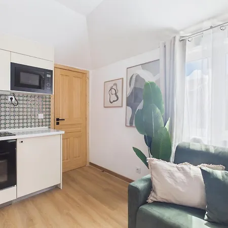 New 2br, 2 En-suites W/ A/c - Principe Real | By Airnest